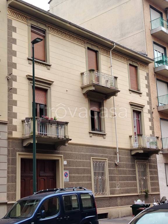 appartamento in vendita a Torino in zona Borgo San Paolo