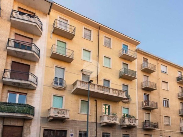 appartamento in vendita a Torino in zona Borgata Vittoria