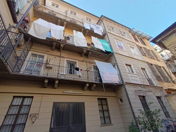 appartamento in vendita a Torino in zona San Salvario