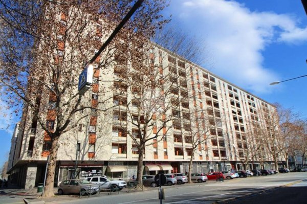 appartamento in vendita a Torino in zona Mirafiori Nord