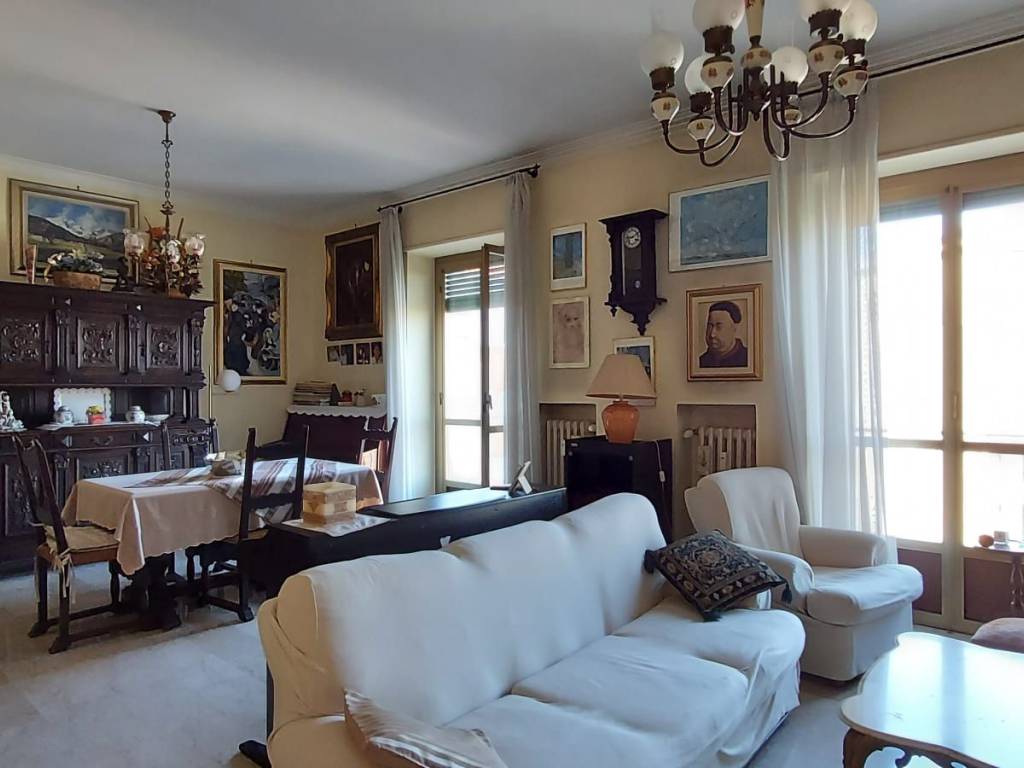 appartamento in vendita a Torino in zona Borgata Vittoria