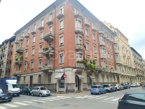 appartamento in vendita a Torino in zona Crocetta