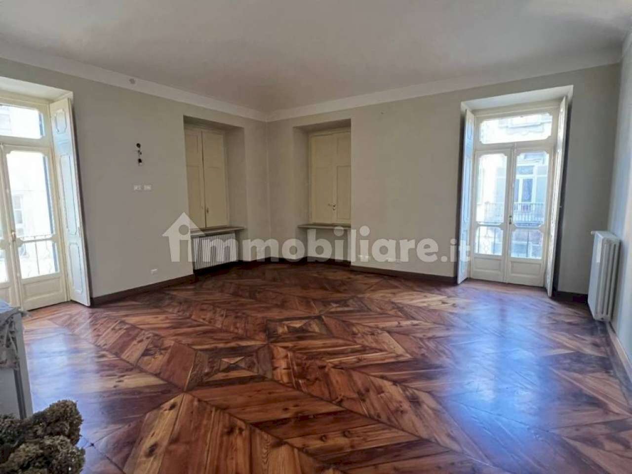 appartamento in vendita a Torino in zona Crocetta
