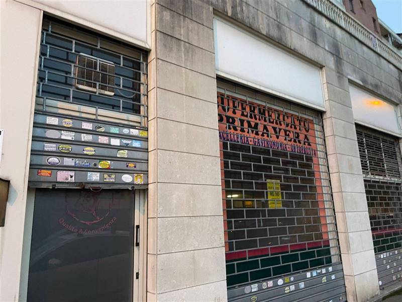 ufficio in vendita a Torino in zona Vallette
