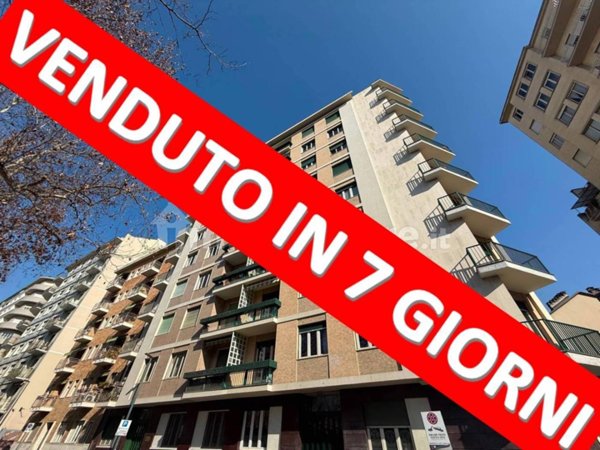 appartamento in vendita a Torino in zona Cit Turin