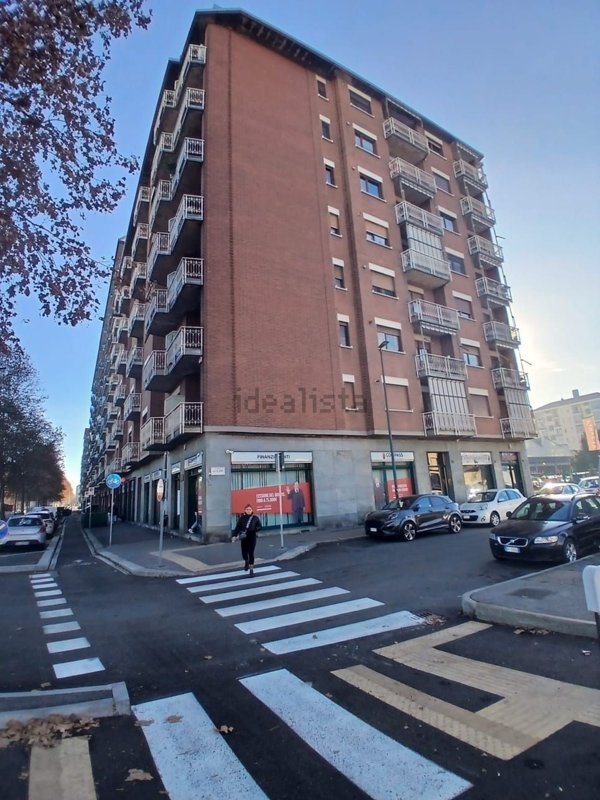 appartamento in vendita a Torino in zona Borgata Vittoria