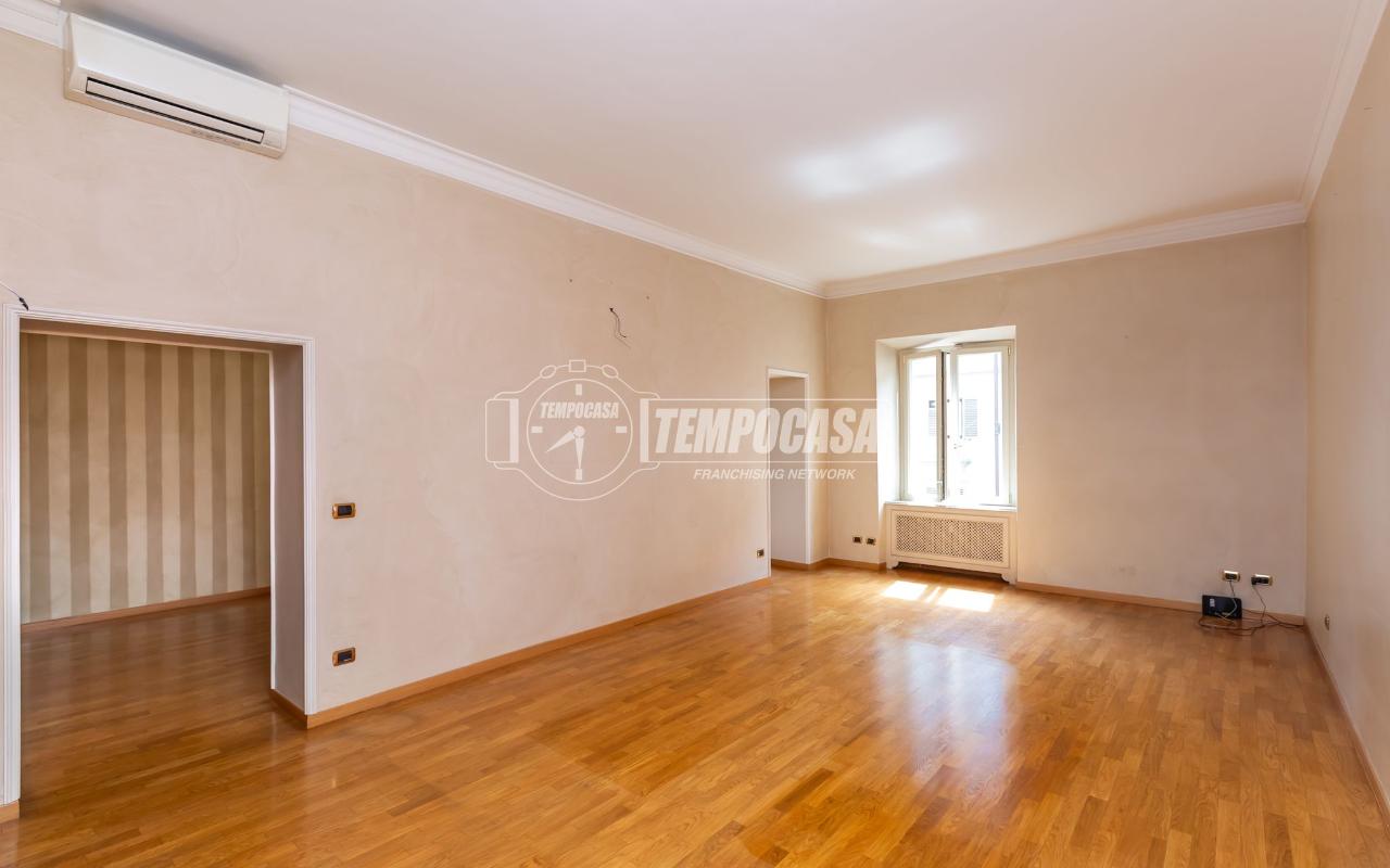 appartamento in vendita a Torino in zona Centro Storico