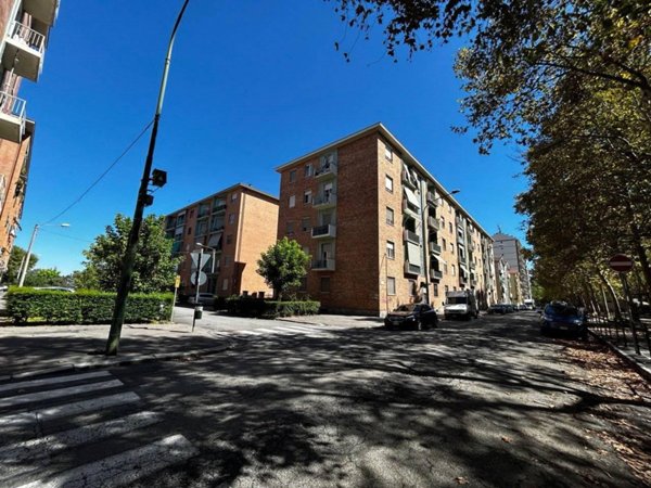 appartamento in vendita a Torino in zona Bertolla