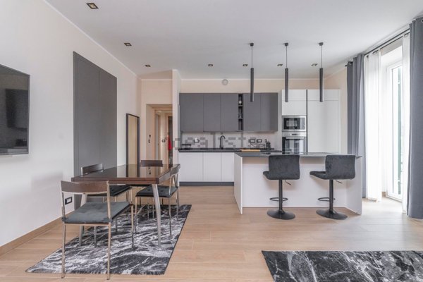 appartamento in vendita a Torino in zona Aurora