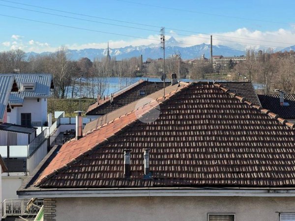 appartamento in vendita a Torino in zona Barca