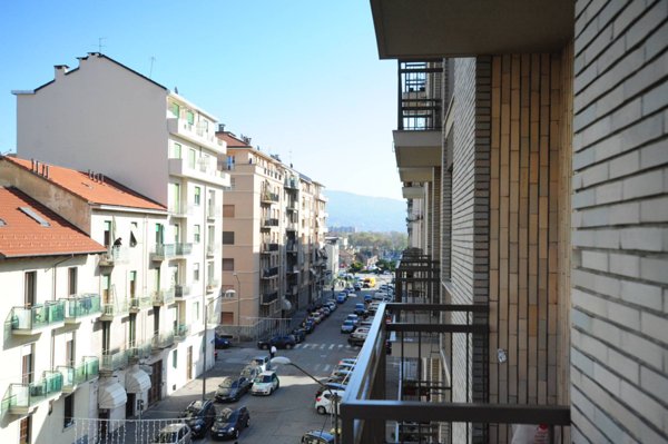 appartamento in vendita a Torino in zona Santa Rita
