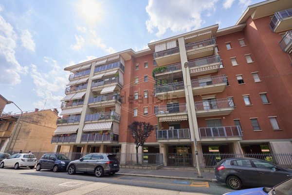appartamento in vendita a Torino in zona Borgata Lesna