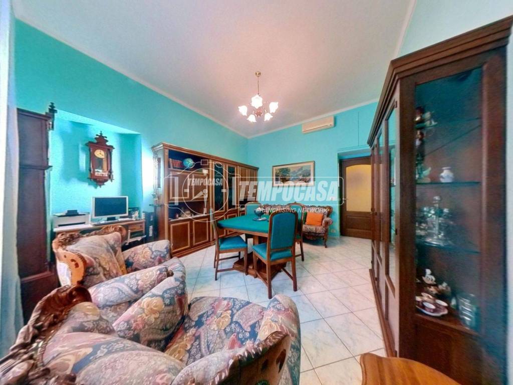 appartamento in vendita a Torino in zona Borgata Vittoria