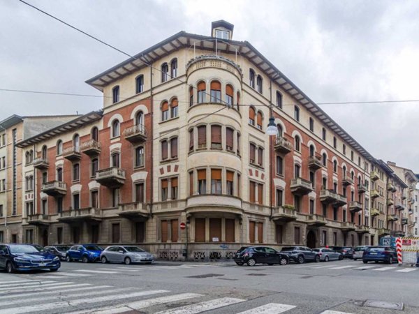 appartamento in vendita a Torino in zona Crocetta