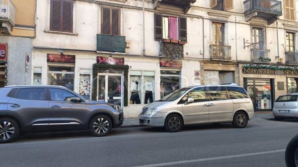 negozio in vendita a Torino in zona San Donato