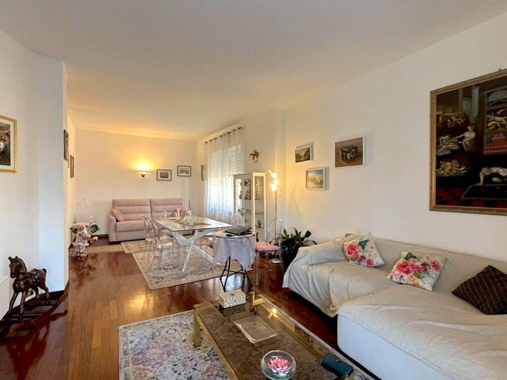 appartamento in vendita a Torino in zona Lucento