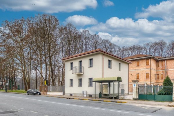 casa indipendente in vendita a Torino in zona Sassi
