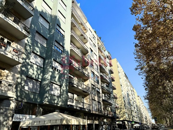 appartamento in vendita a Torino in zona Cit Turin