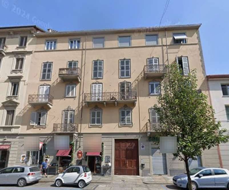 appartamento in vendita a Torino in zona San Salvario