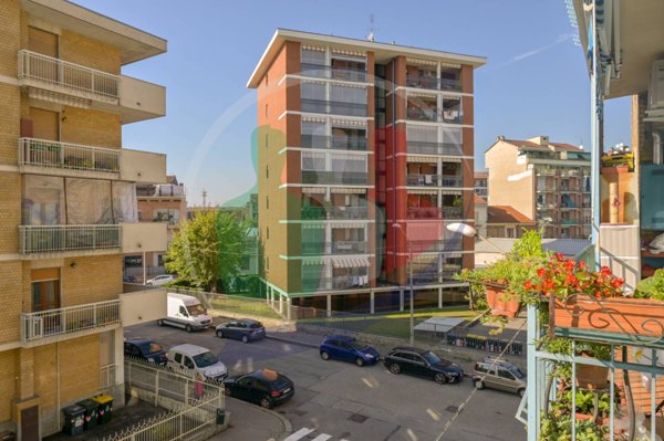 appartamento in vendita a Torino in zona Pozzo Strada