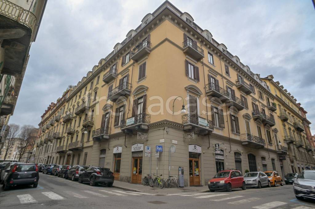 quadrivano in vendita a Torino in zona Centro Storico