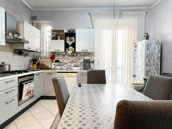 appartamento in vendita a Torino in zona Barca