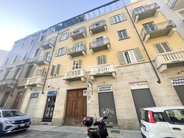 appartamento in vendita a Torino in zona Crocetta
