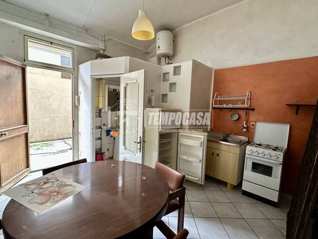 appartamento in vendita a Torino in zona Cenisia
