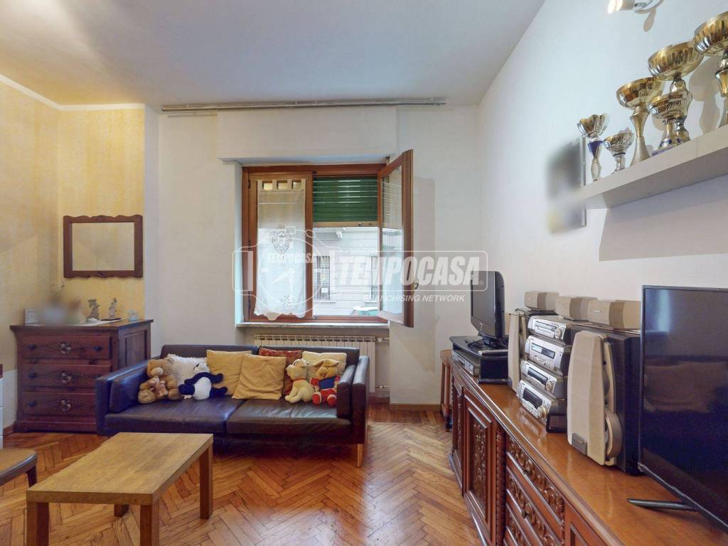 appartamento in vendita a Torino in zona San Salvario