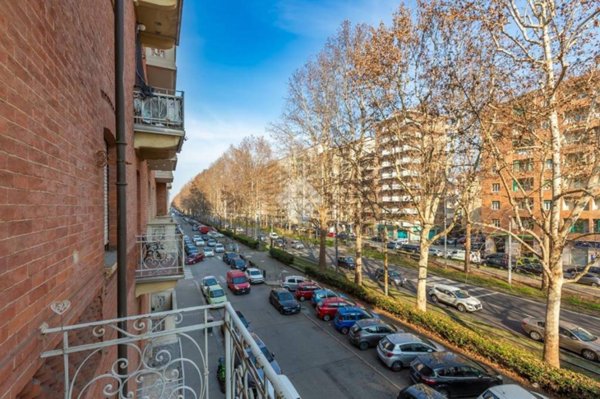 appartamento in vendita a Torino in zona Santa Rita