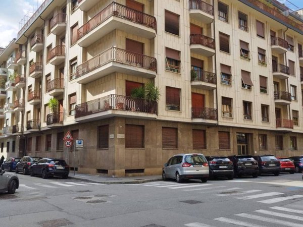 appartamento in vendita a Torino in zona Crocetta