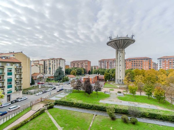 appartamento in vendita a Torino in zona Parella
