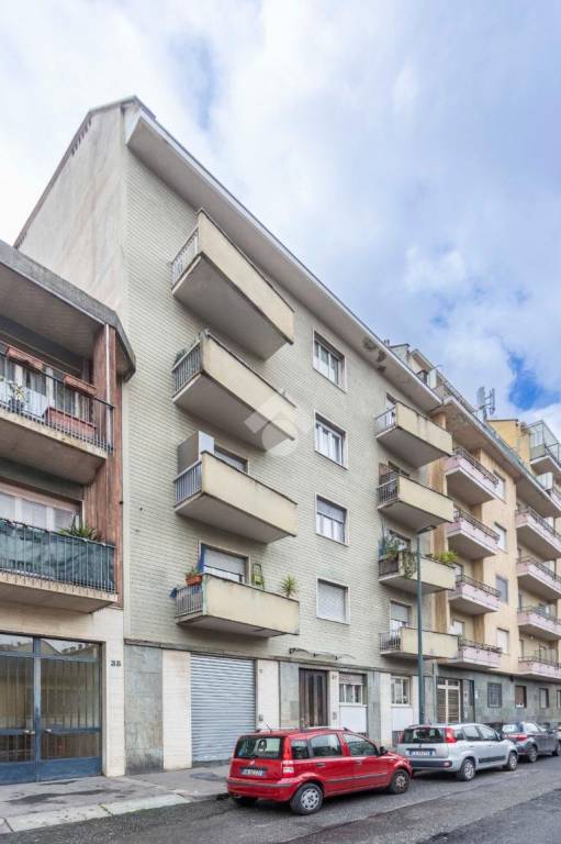 appartamento in vendita a Torino in zona Borgata Vittoria