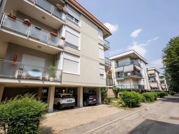 appartamento in vendita a Torino in zona Parella