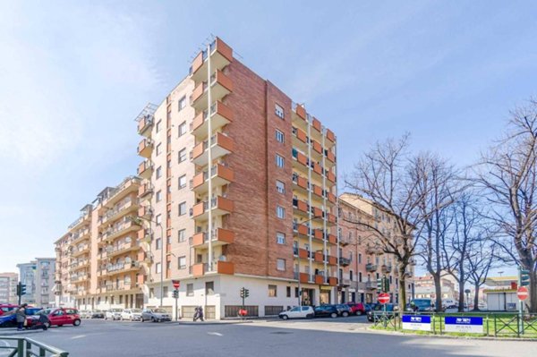 appartamento in vendita a Torino in zona Millefonti
