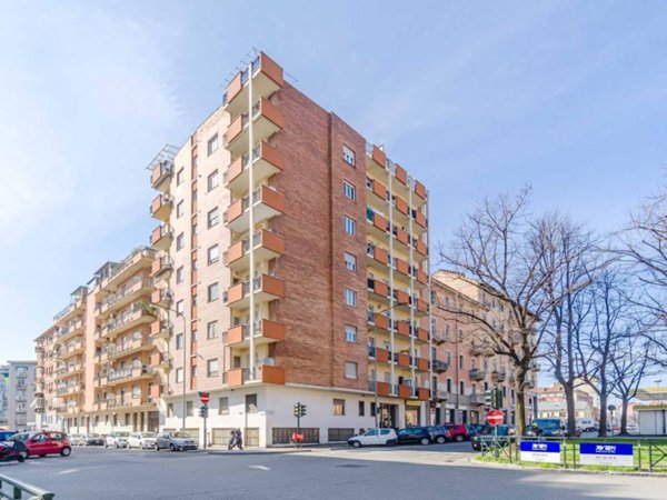 appartamento in vendita a Torino in zona Millefonti