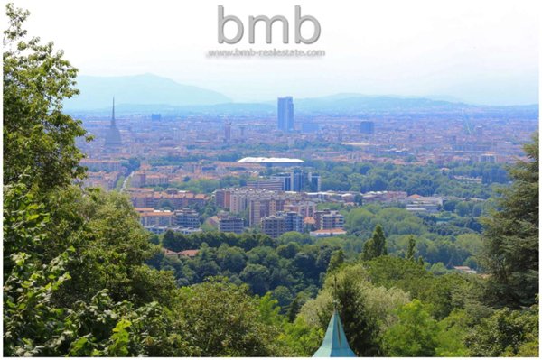 appartamento in vendita a Torino in zona Rosa
