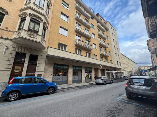 negozio in vendita a Torino