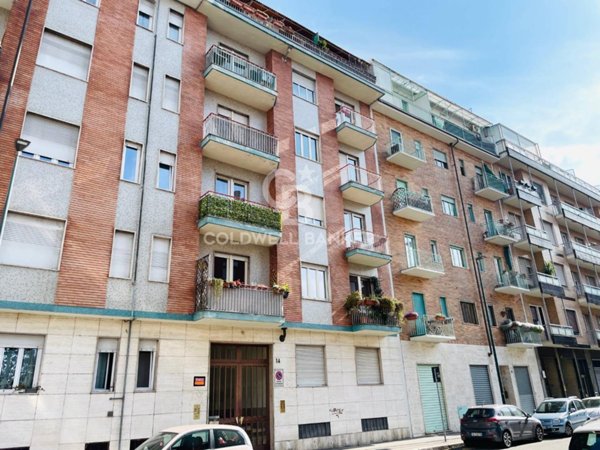 appartamento in vendita a Torino in zona Parella