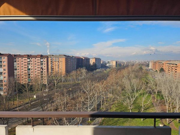 appartamento in vendita a Torino in zona Mirafiori Nord
