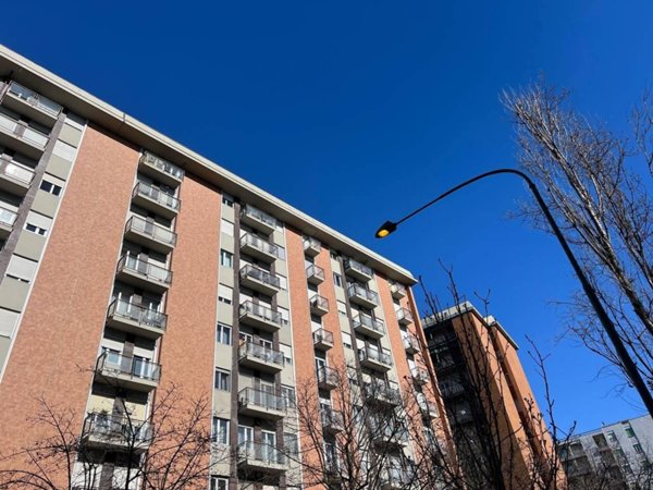 appartamento in vendita a Torino in zona Santa Rita