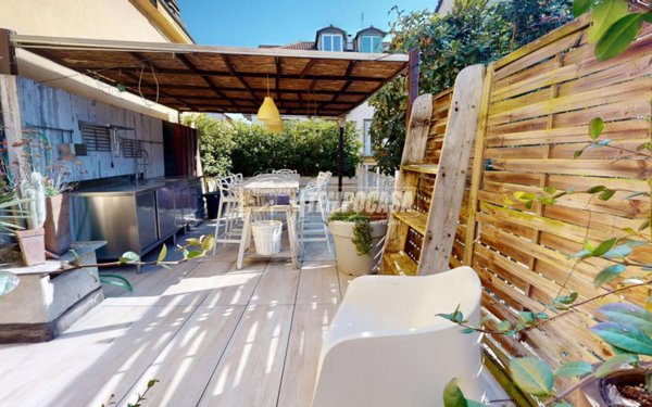 casa indipendente in vendita a Torino in zona Sassi