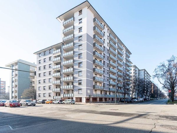 appartamento in vendita a Torino in zona Mirafiori Nord