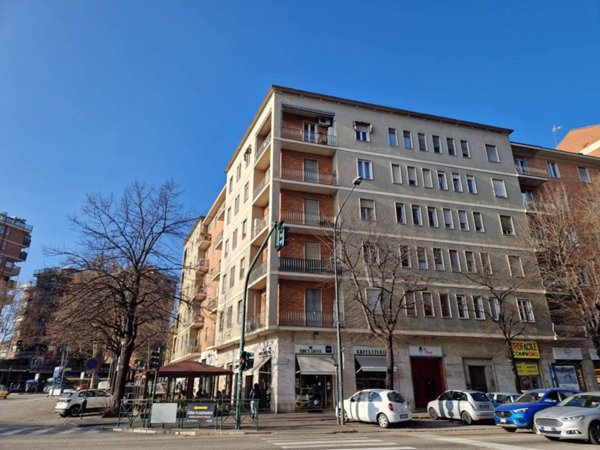 appartamento in vendita a Torino in zona Santa Rita