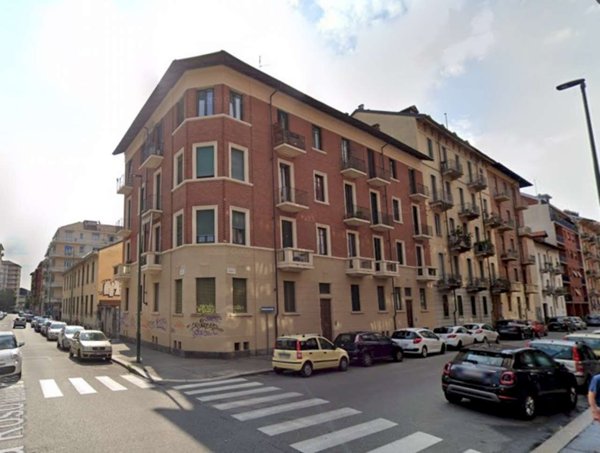 appartamento in vendita a Torino in zona Parella