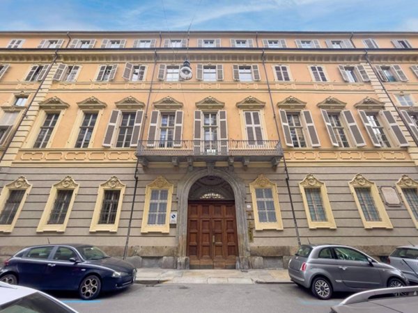 appartamento in vendita a Torino in zona Centro Storico