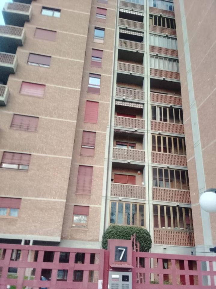 appartamento in vendita a Torino in zona Mirafiori Nord