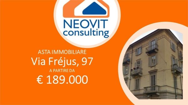 appartamento in vendita a Torino in zona Cenisia