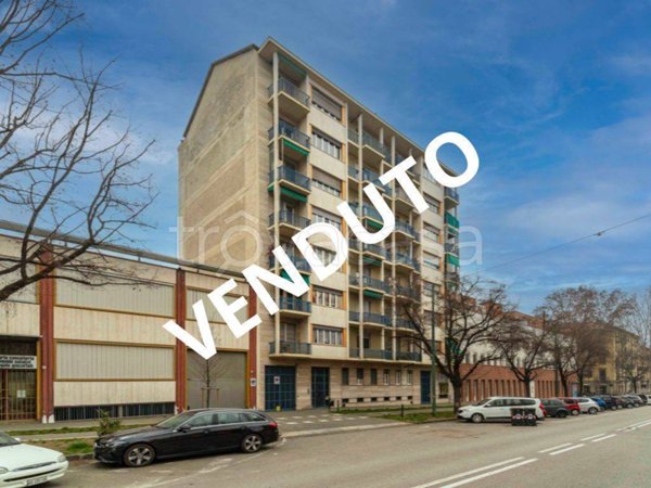 appartamento in vendita a Torino in zona Regio Parco