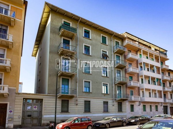 appartamento in vendita a Torino in zona Parella